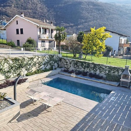 Villa Claudia With Private Pool Colico Eksteriør billede