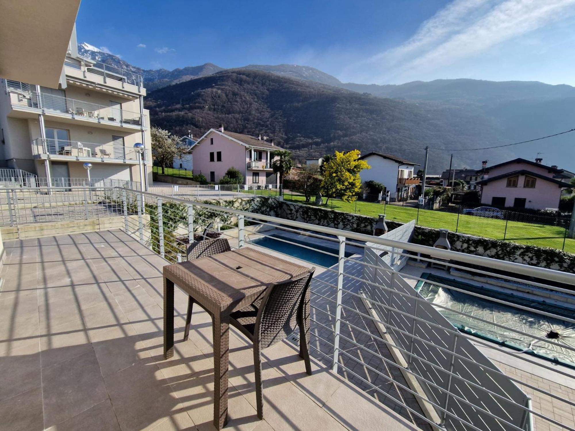 Villa Claudia With Private Pool Colico Eksteriør billede